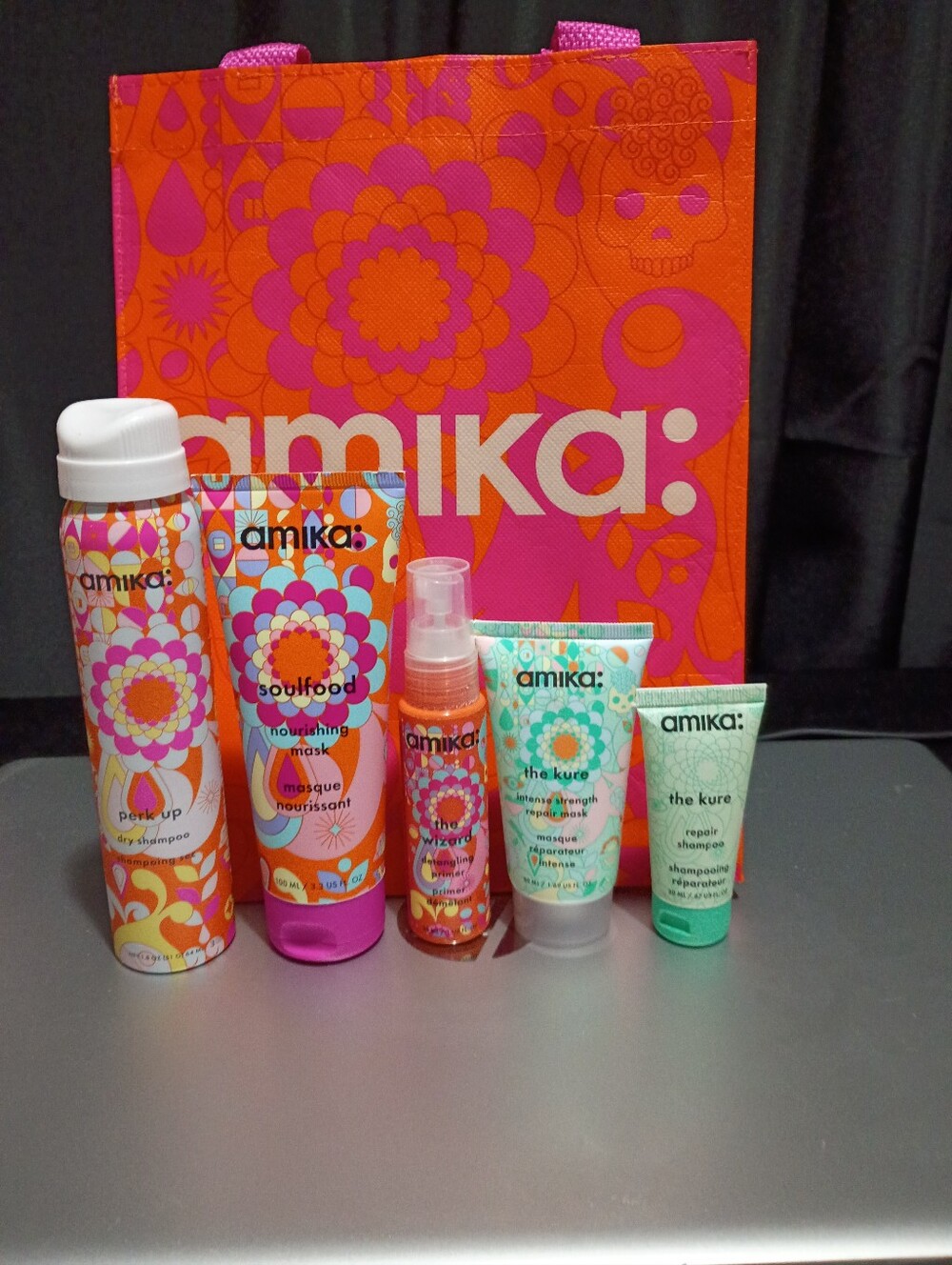 5 Pc Amika Bundle with Bag